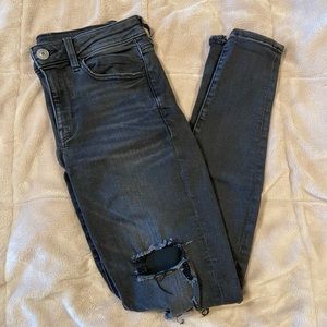 American Eagle Slightly Distressed Black Jegging
